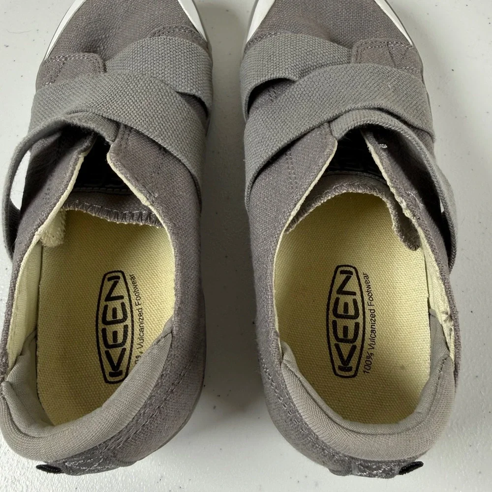 KEEN Womens 5.5 Elsa III Gore Slip On Canvas Shoes Gray Gorpcore Comfort Sneaker
